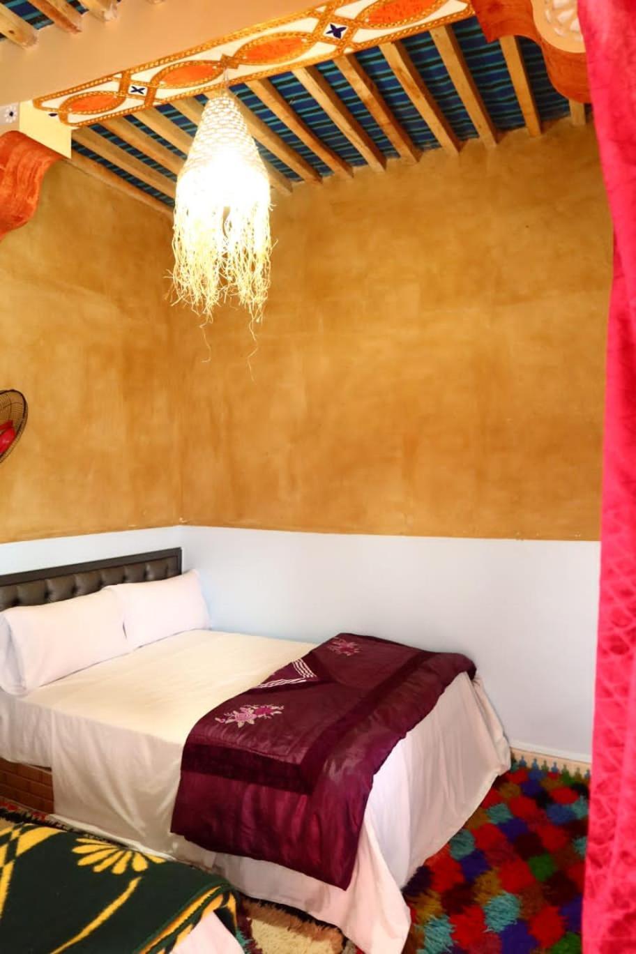 Gite D'Etape Ziz Oasis Achbarou Bagian luar foto