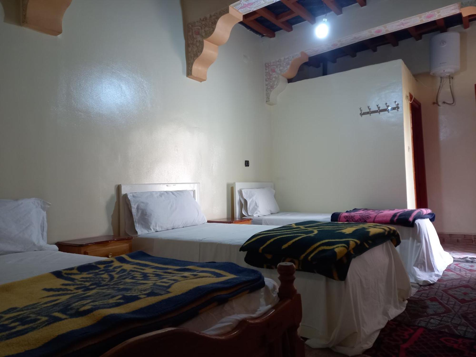 Gite D'Etape Ziz Oasis Achbarou Bagian luar foto