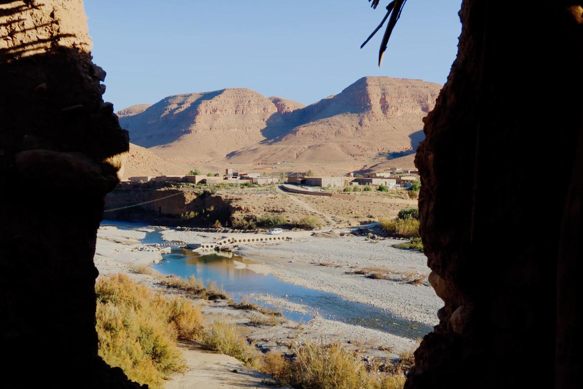 Gite D'Etape Ziz Oasis Achbarou Bagian luar foto